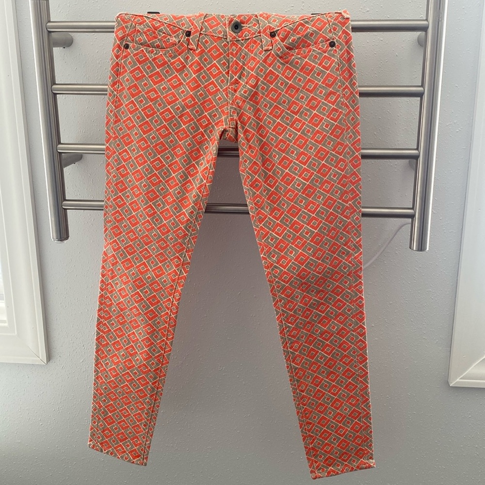 Lucky brand Charlie capri patterned jeans
